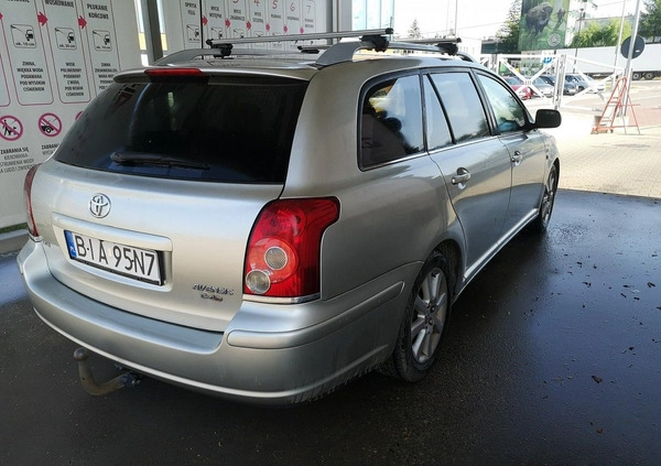 Toyota Avensis cena 6199 przebieg: 213121, rok produkcji 2004 z Kowalewo Pomorskie małe 22